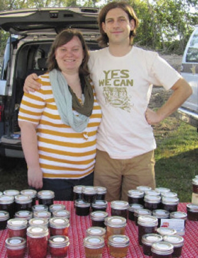 Anna and Tyler Keyes promote company Little Bay Jams